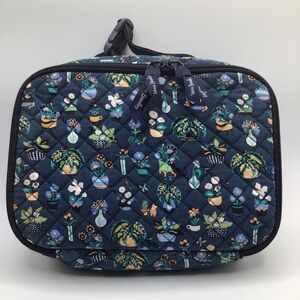 Vera Bradley Quilted Lay Flat Lunch Box in the "Plants" Pattern